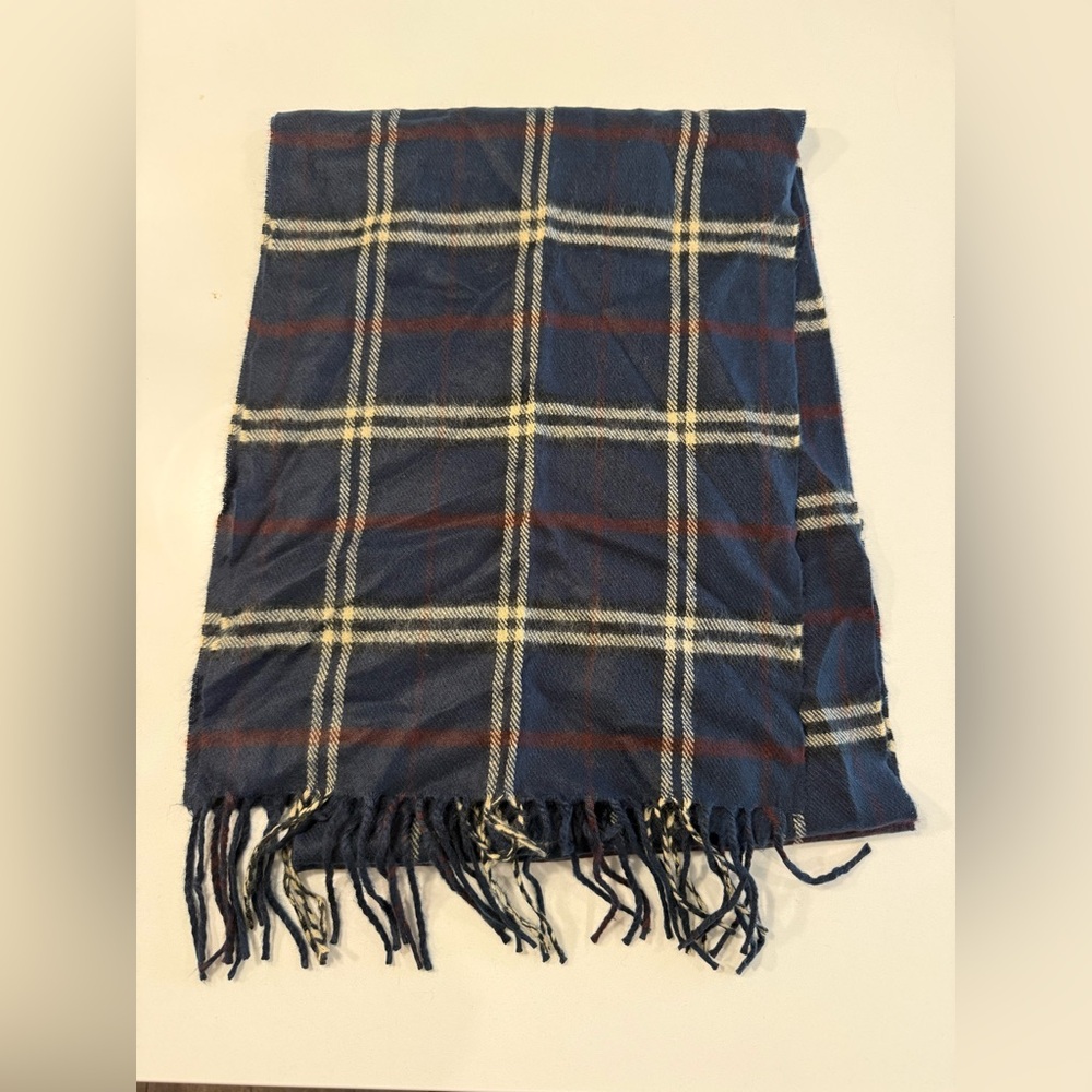 NWOT Plaid Fringe‎ Scarf 100% Cashmere